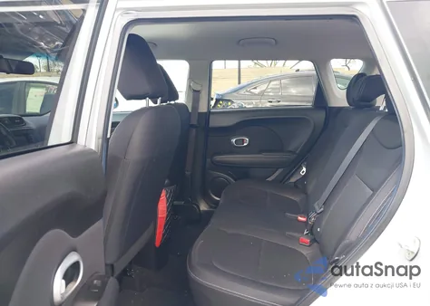 2015 Kia Soul из США, поврежденный, VIN KNDJN2A24F7772115